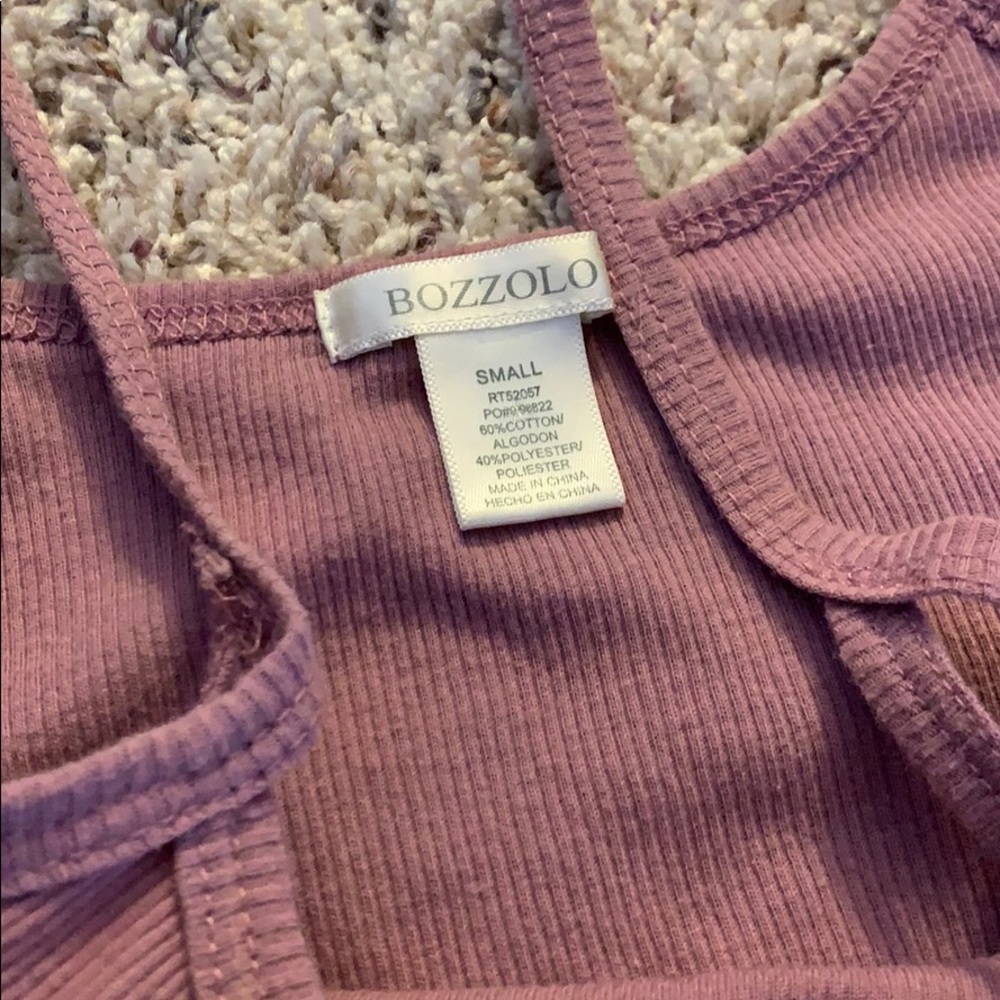 Tight Ribbed Crop Top - Picture 3 of 3